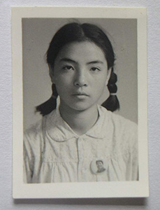 90年代高中畢業(yè)證照片