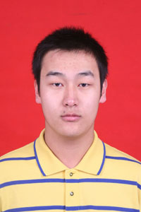 2009年中專畢業證照片